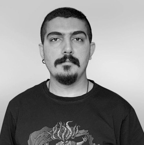 امیرحسام میرصادقی