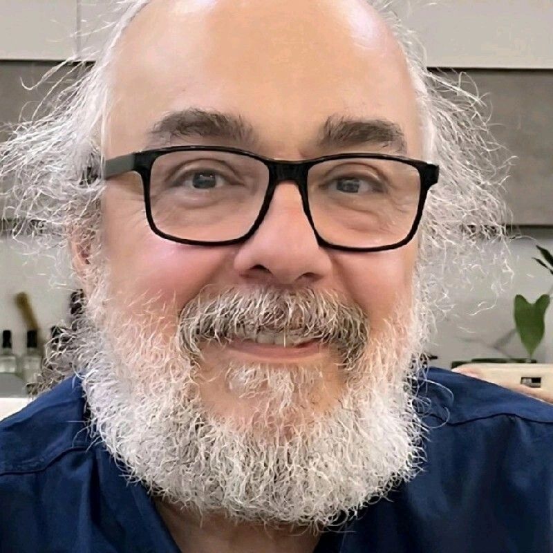 علی شمس